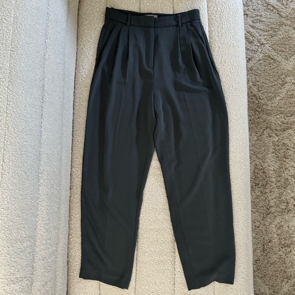 H&M Pleated Trouser - Picture 2 of 6